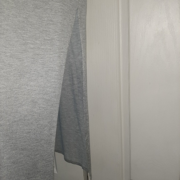 H&M Cardigan - Picture 2 of 2